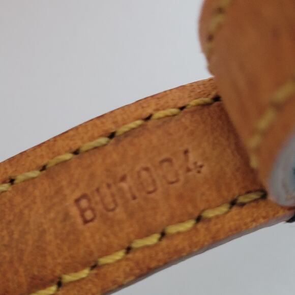 Louis Vuitton Cell Phone Charm Strap Lanyard Leather Black Colorful Logo - Picture 4 of 7